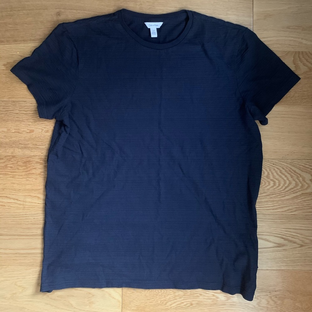 Calvin Klein Men's Stripe T-Shirt! Only worn twice